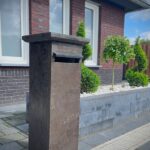 Natuursteen brievenbus - hardsteen brievenbus model 001 geïmpregneerd (donker)